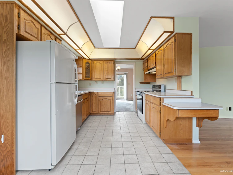 1414 132b Street, Surrey, BC, V4A 6H7 - 9