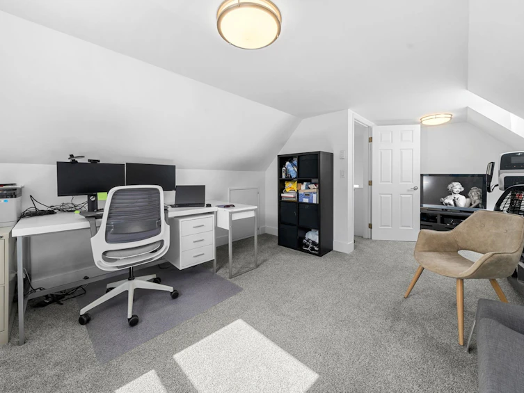 3558 W 8th Avenue, Vancouver, BC, V6R 1Y7 - 23