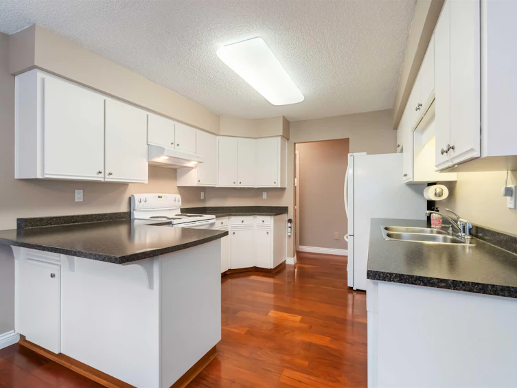 19-1190 Falcon Drive, Coquitlam, BC, V3E 2L1 - 10