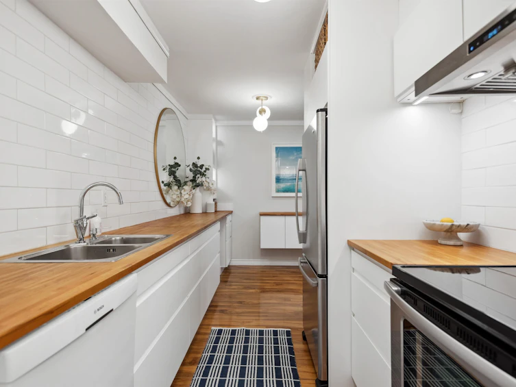 319-1345 W 15th Avenue, Vancouver, BC, V6H 3R3 - 10