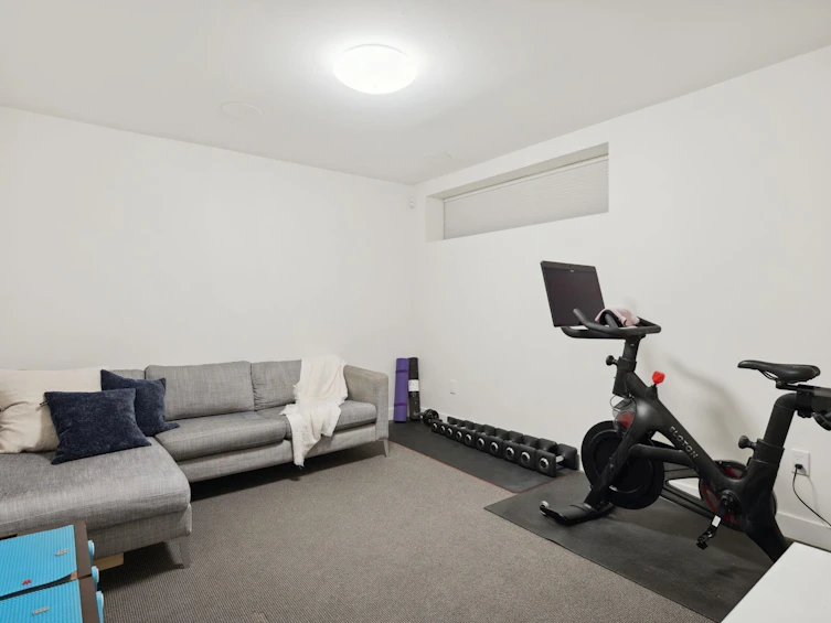 57 W 41st Avenue, Vancouver, BC, V5Y 2R8 - 23