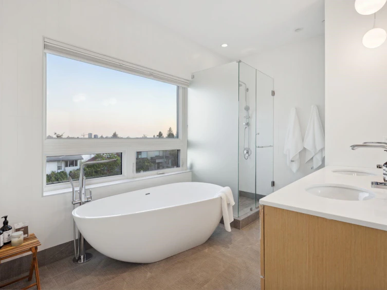 57 W 41st Avenue, Vancouver, BC, V5Y 2R8 - 17