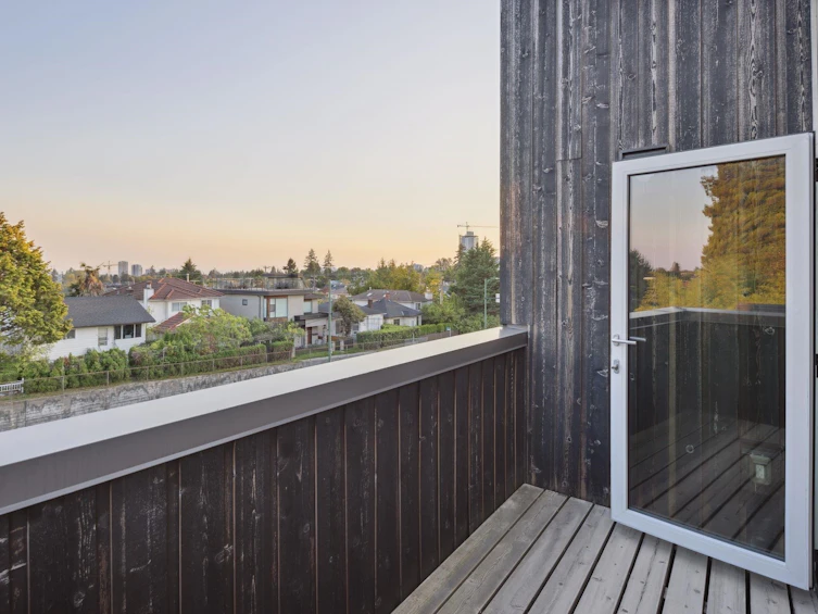 57 W 41st Avenue, Vancouver, BC, V5Y 2R8 - 16