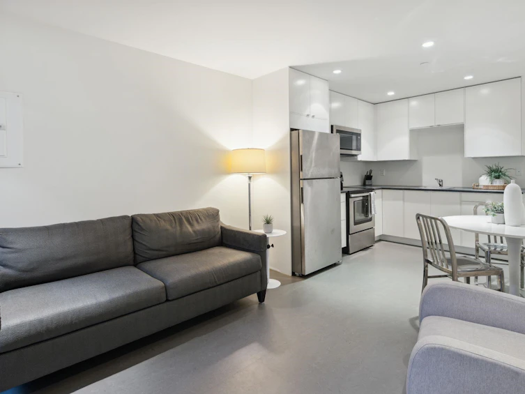 57 W 41st Avenue, Vancouver, BC, V5Y 2R8 - 21