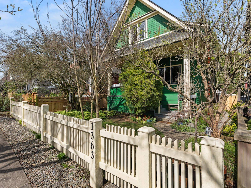 1363 E 13th Avenue, Vancouver BC V5N 2B5