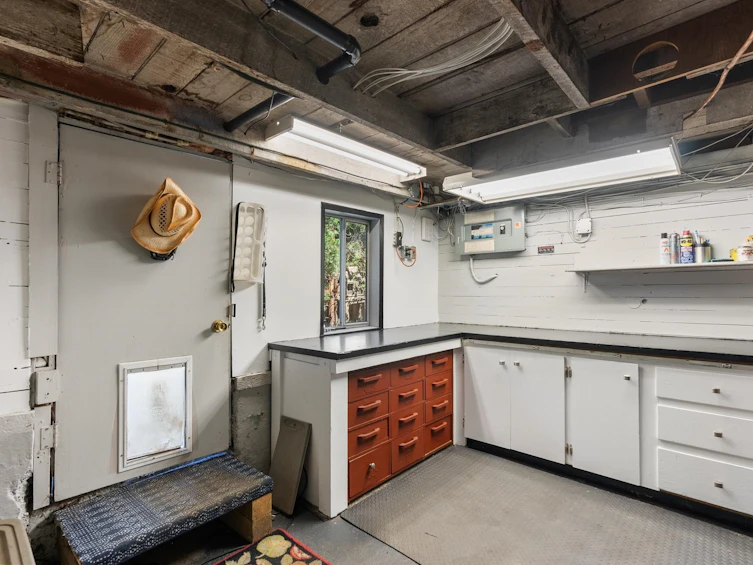 1363 E 13th Avenue, Vancouver, BC, V5N 2B5 - 29
