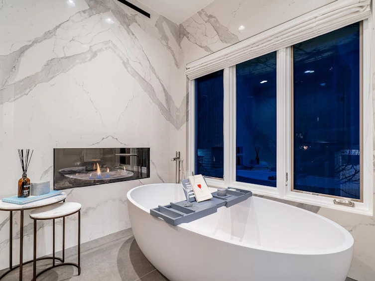 3262 W 1st Avenue, Vancouver, BC, V6K 1H5 - 20