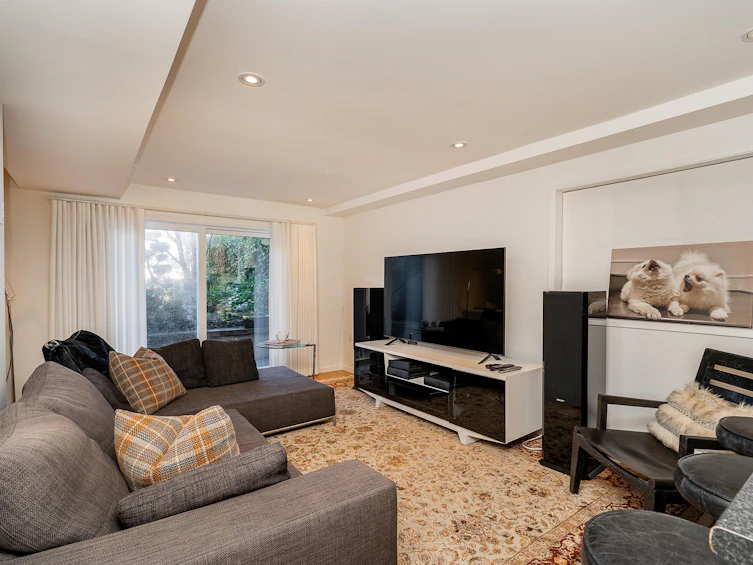 3262 W 1st Avenue, Vancouver, BC, V6K 1H5 - 29