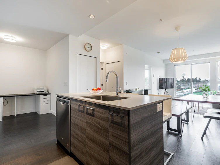 412-10581 140 Street, Surrey, BC, V3T 0M7 - 2