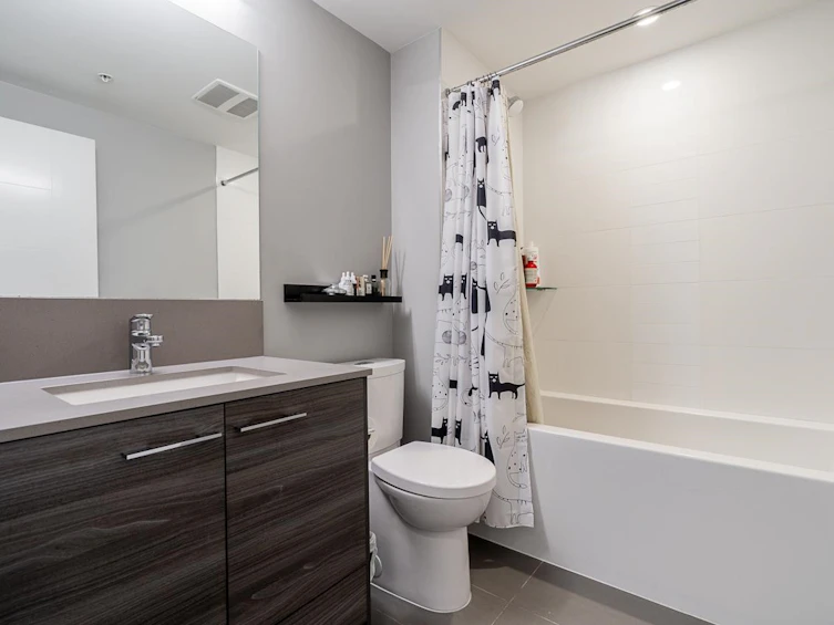 412-10581 140 Street, Surrey, BC, V3T 0M7 - 16