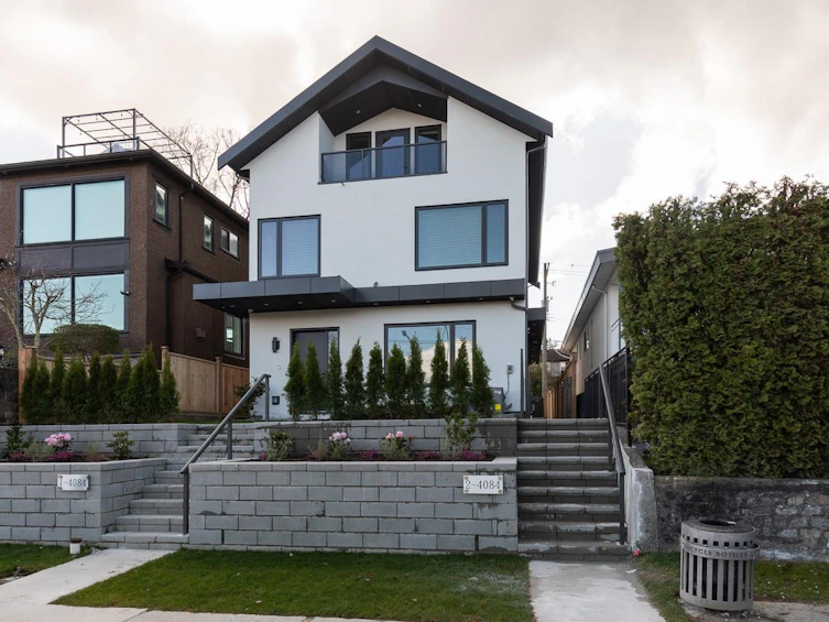 2-4084 W 10th Avenue, Vancouver, BC, V6R 2H1 - 36
