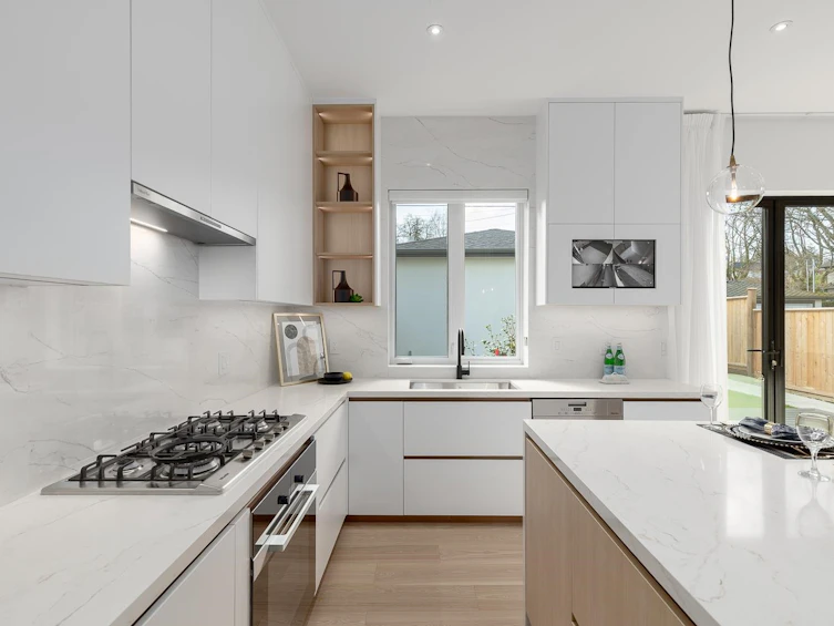 2-4084 W 10th Avenue, Vancouver, BC, V6R 2H1 - 8