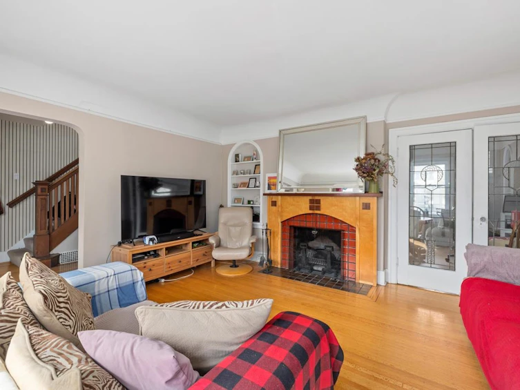 4343 W 14 Avenue, Vancouver, BC, V6R 2X9 - 5