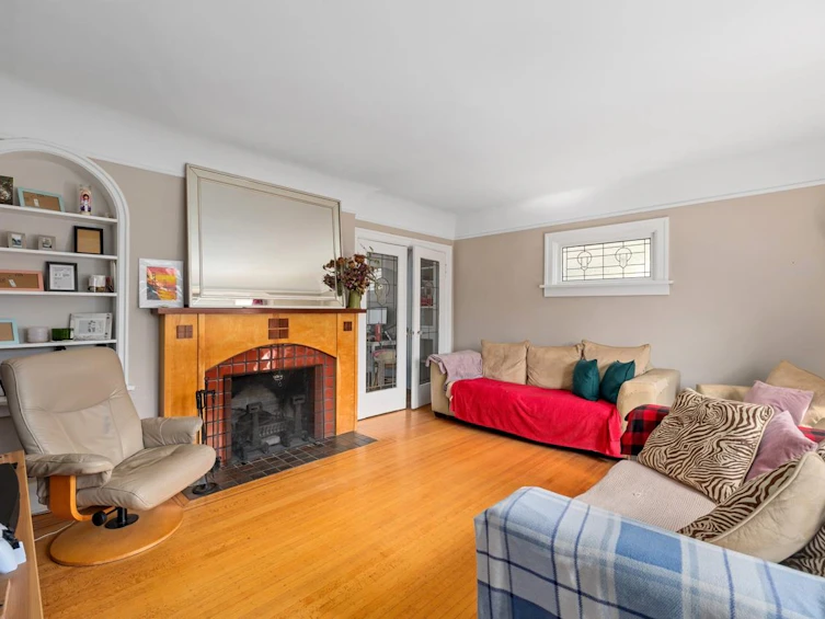 4343 W 14 Avenue, Vancouver, BC, V6R 2X9 - 4