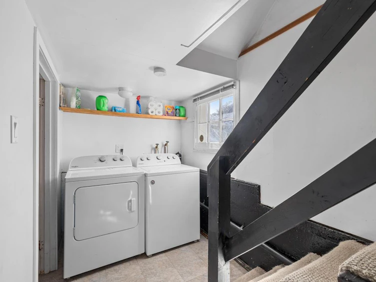 4343 W 14 Avenue, Vancouver, BC, V6R 2X9 - 25