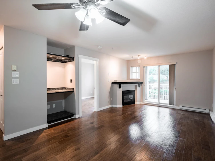 203-1420 Parkway Boulevard, Coquitlam, BC, V3E 3J6 - 12