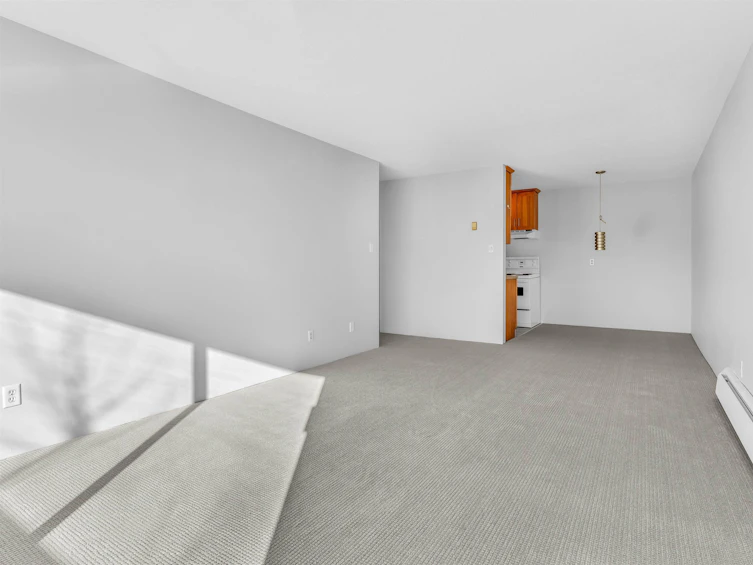 307-270 W 3rd Street, North Vancouver, BC, V7M 1G1 - 6