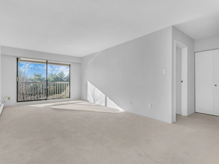 307-270 W 3rd Street, North Vancouver, BC, V7M 1G1 - 5