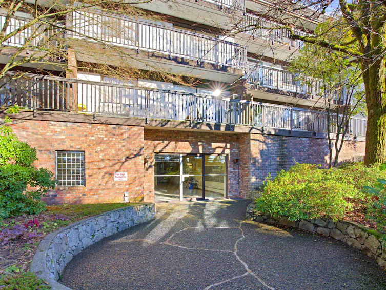 307-270 W 3rd Street, North Vancouver, BC, V7M 1G1 - 24