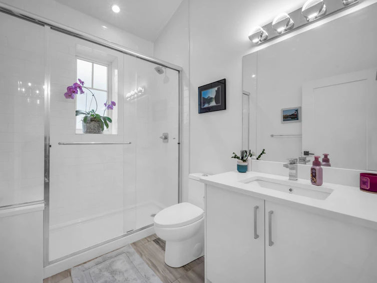 2745 Duke Street, Vancouver, BC, V5R 4S8 - 13