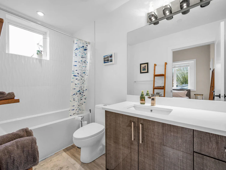 2745 Duke Street, Vancouver, BC, V5R 4S8 - 17