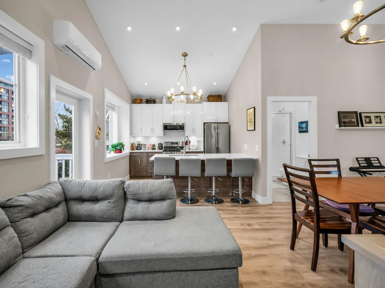 2745 Duke Street, Vancouver, BC, V5R 4S8 - 7