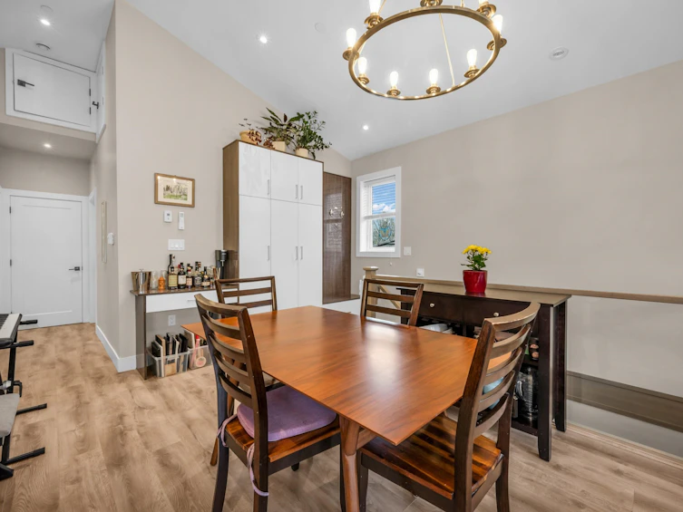 2745 Duke Street, Vancouver, BC, V5R 4S8 - 3