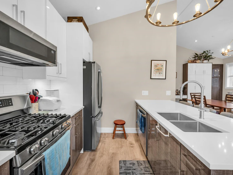 2745 Duke Street, Vancouver, BC, V5R 4S8 - 11