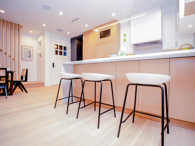 4856 Dumfries Street, Vancouver, BC, V5N 3T9 - 4
