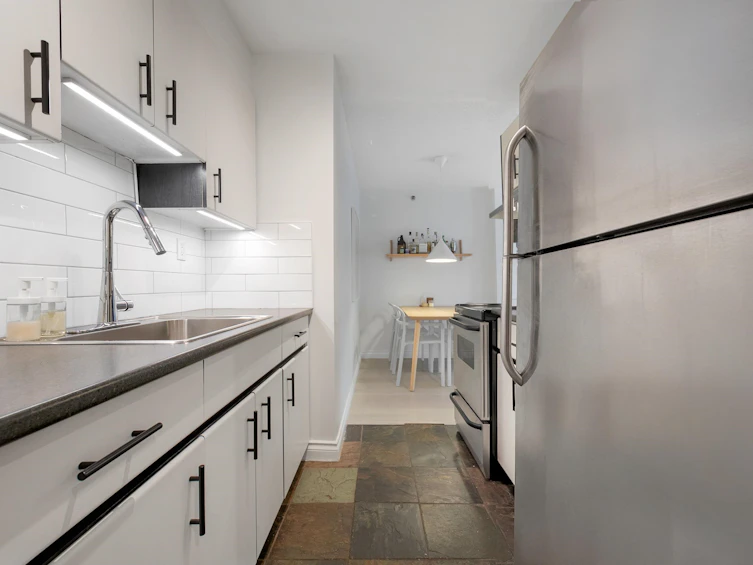 109-825 E 7th Avenue, Vancouver, BC, V5T 1P4 - 12
