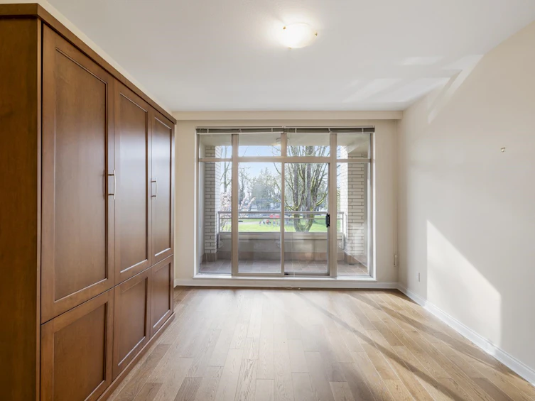 201-5700 Larch Street, Vancouver, BC, V6M 4E2 - 33
