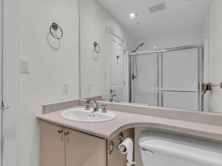 1304-160 E 13th Street, North Vancouver, BC, V7L 2L5 - 22