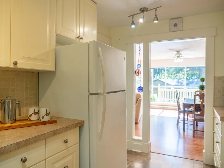 3826 Cutlass Court, Pender Island, BC, V0N 2M2 - 19