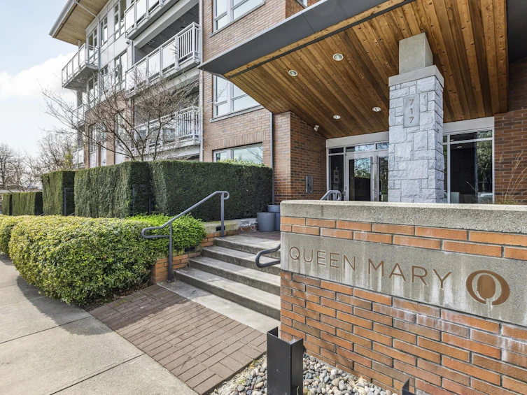 208-717 Chesterfield Avenue, North Vancouver, BC, V7M 3L8 - 30