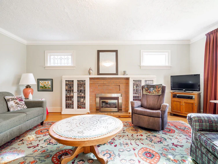 3025 W 11th Avenue, Vancouver, BC, V6K 2M5 - 5