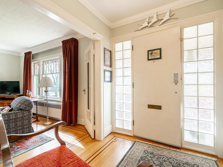3025 W 11th Avenue, Vancouver, BC, V6K 2M5 - 4