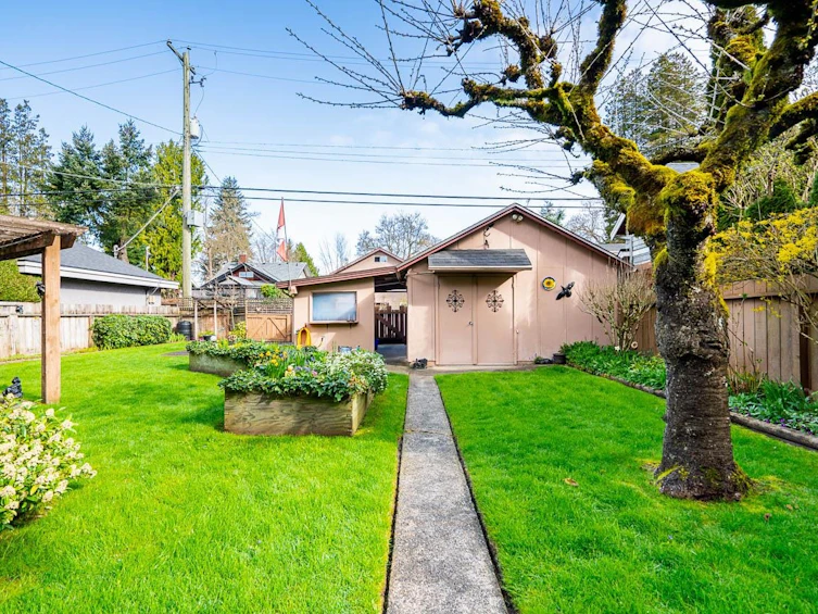3025 W 11th Avenue, Vancouver, BC, V6K 2M5 - 28