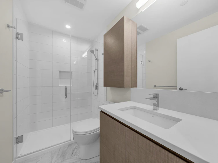 1105-4168 Lougheed Highway, Burnaby, BC, V5C 0N9 - 9