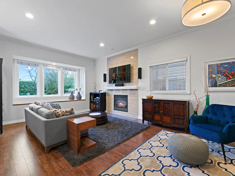 320 E 5th Street, North Vancouver, BC, V7L 1L9 - 3
