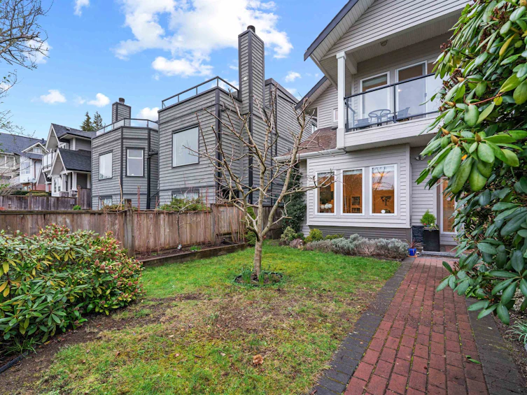 320 E 5th Street, North Vancouver, BC, V7L 1L9 - 39