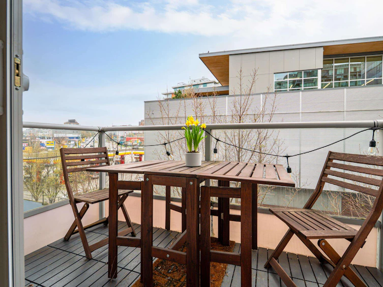 523-108 E 1st Avenue, Vancouver, BC, V5T 0E4 - 8