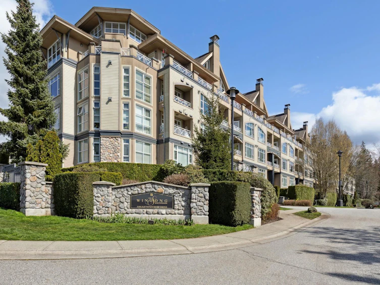 203-3600 Windcrest Drive, North Vancouver, BC, V7G 2S5 - 36