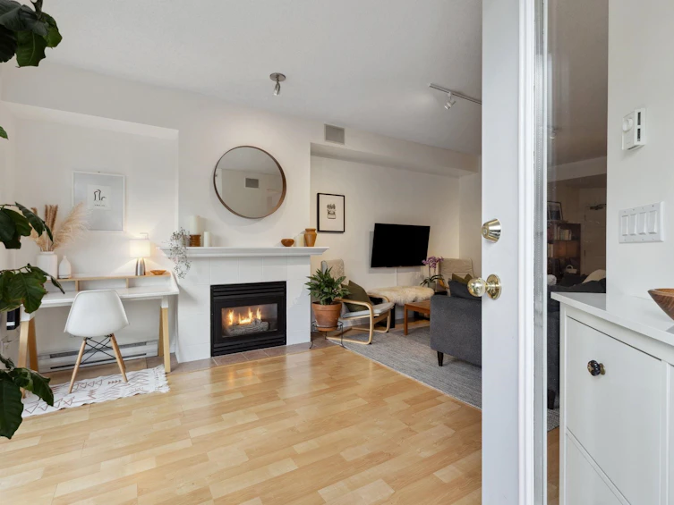 203-3600 Windcrest Drive, North Vancouver, BC, V7G 2S5 - 30
