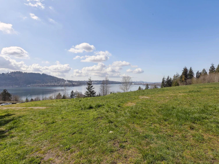 203-3600 Windcrest Drive, North Vancouver, BC, V7G 2S5 - 38