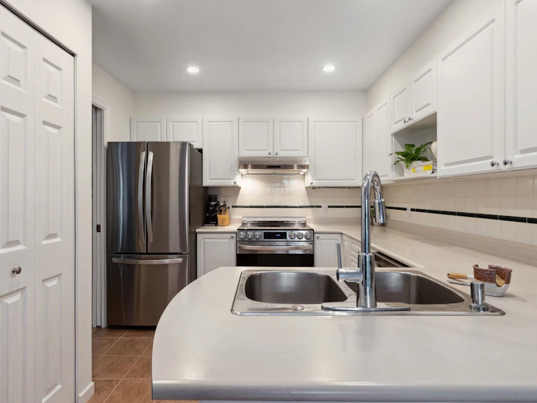 203-3600 Windcrest Drive, North Vancouver, BC, V7G 2S5 - 14