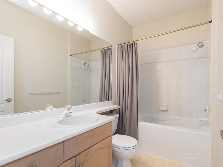 212-21975 49 Avenue, Langley, BC, V3A 8J7 - 29