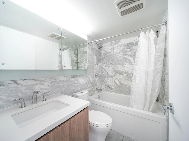 1606-13750 100 Avenue, Surrey, BC, V3T 0L3 - 13