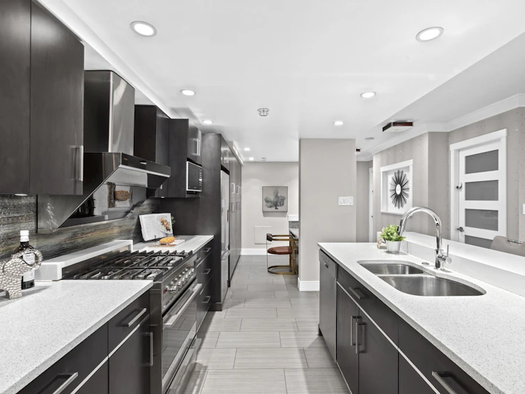 3002-1199 Marinaside Crescent, Vancouver, BC, V6Z 2Y2 - 7