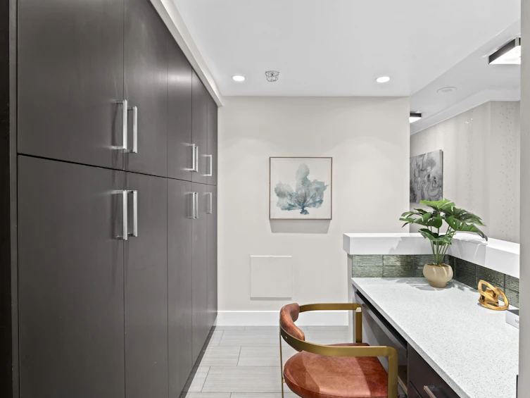 3002-1199 Marinaside Crescent, Vancouver, BC, V6Z 2Y2 - 15