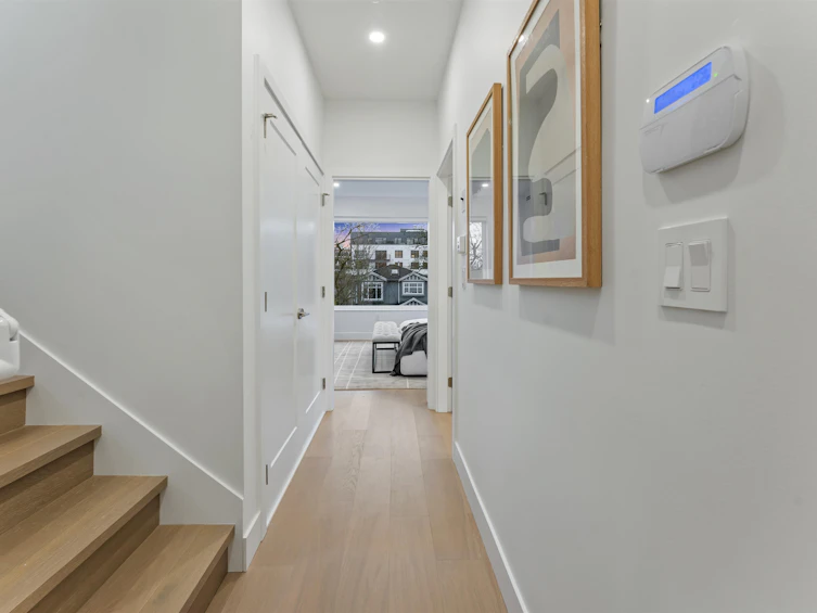 1-2241 E 8th Avenue, Vancouver, BC, V5N 1V4 - 13